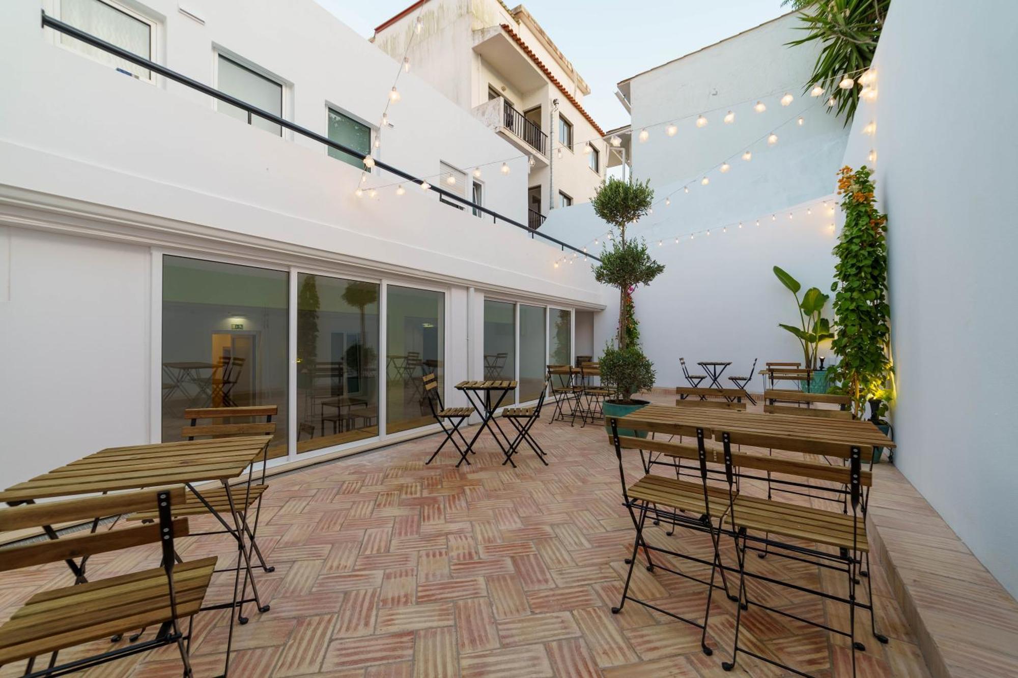 Atlantic Bliss Hostel Albufeira Ngoại thất bức ảnh