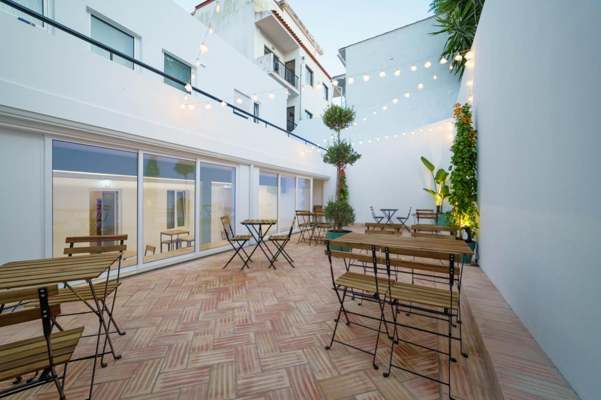 Atlantic Bliss Hostel Albufeira Ngoại thất bức ảnh